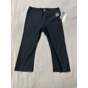 Wide leg cropped leggings